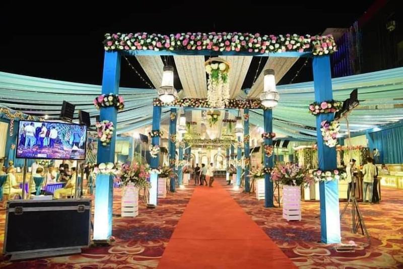 Taraji Resort Hotel And Restaurant image