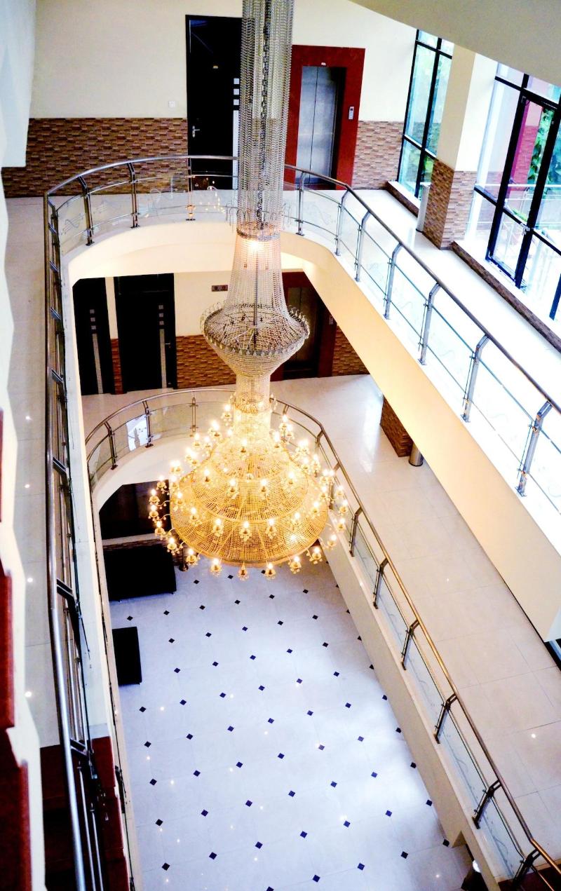 Taraji Resort Hotel And Restaurant image