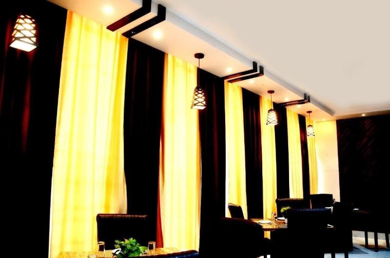 Taraji Resort Hotel And Restaurant image