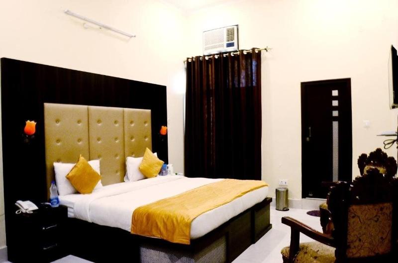 Taraji Resort Hotel And Restaurant image