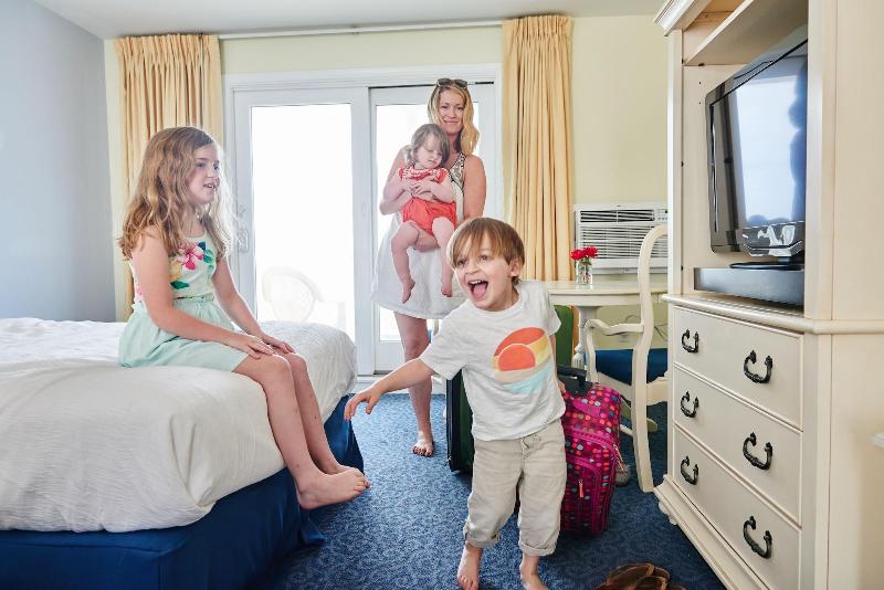 Drifting Sands Oceanfront Hotel image