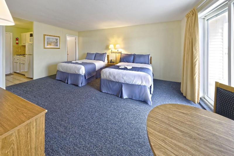 Drifting Sands Oceanfront Hotel image