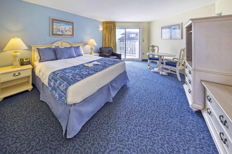 Drifting Sands Oceanfront Hotel image