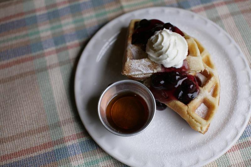 Ted's Bed and Breakfast image