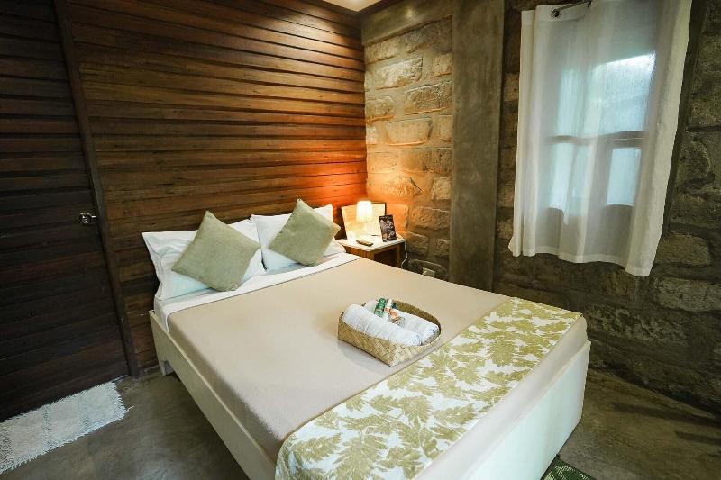 Ted's Bed and Breakfast image