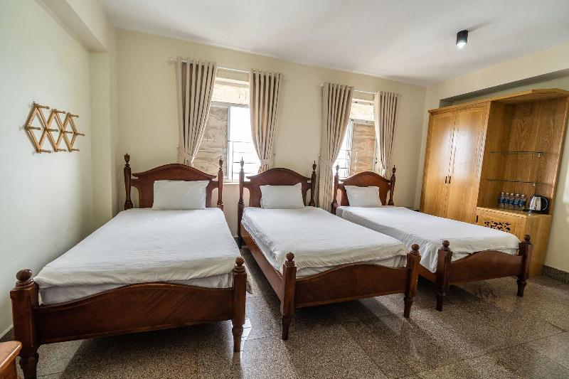 Duc Long Gia Lai Hotels & Apartment image