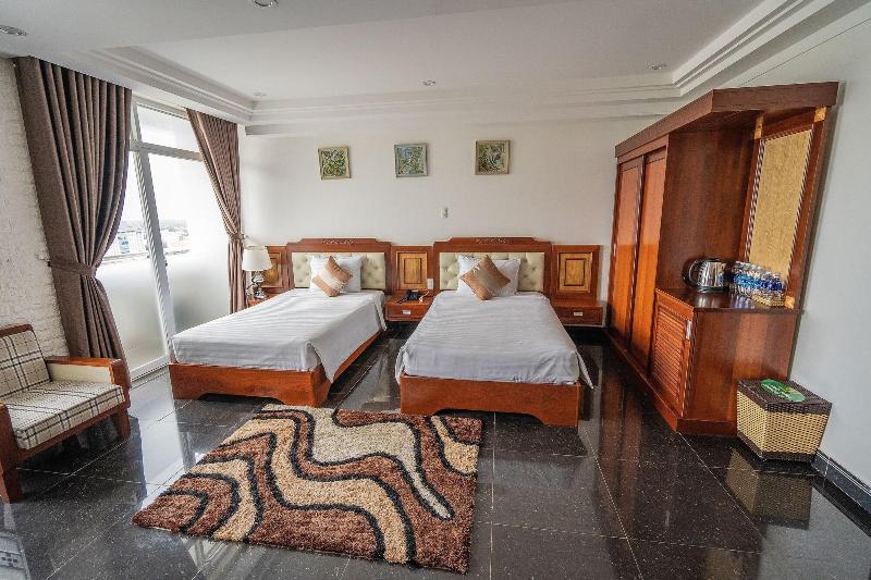 Duc Long Gia Lai Hotels & Apartment image