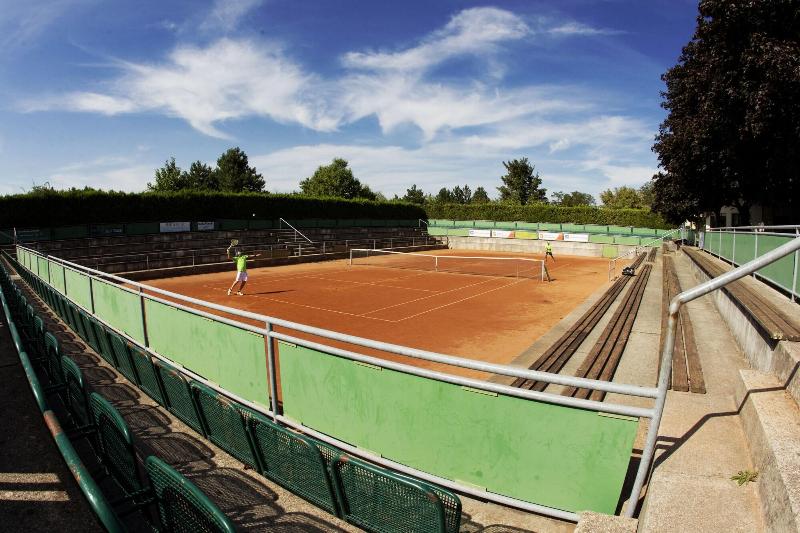Tennis- und Freizeitzentrum Neudörfl image