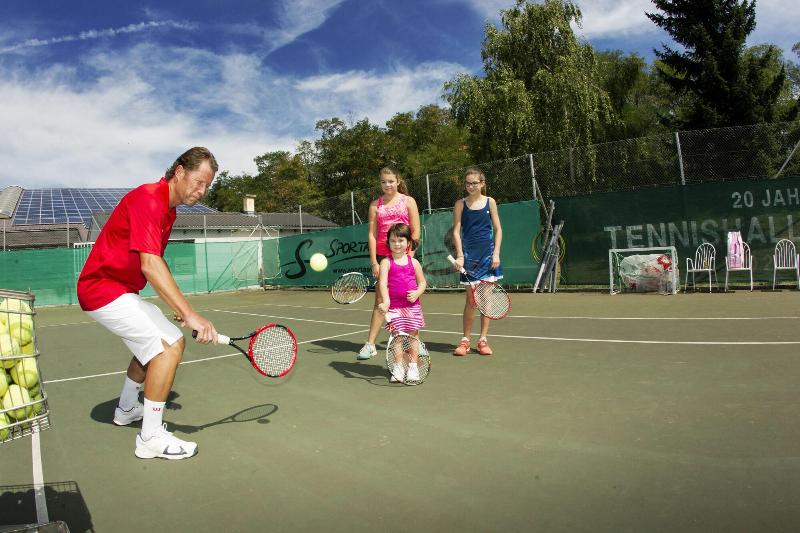 Tennis- und Freizeitzentrum Neudörfl image