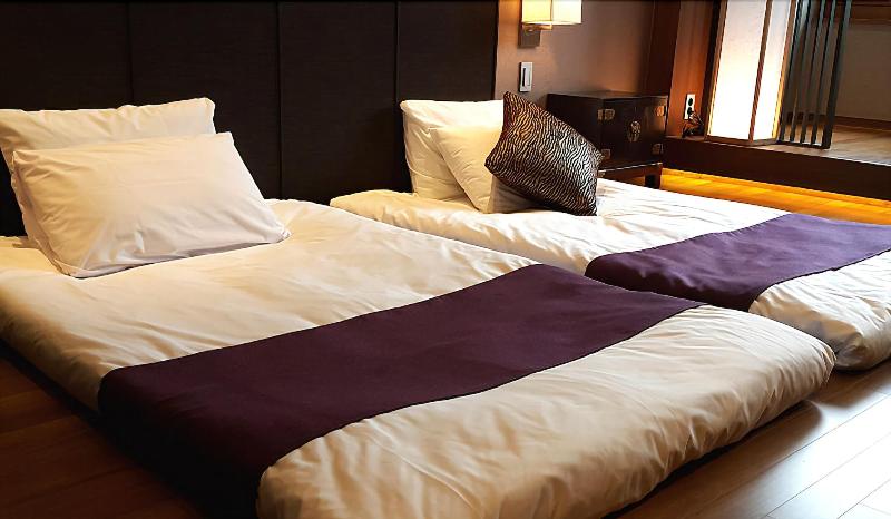 Dukgu Oncheon Resort Hotel image 6
