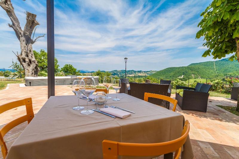 Tenuta Borgo Santa Cecilia image
