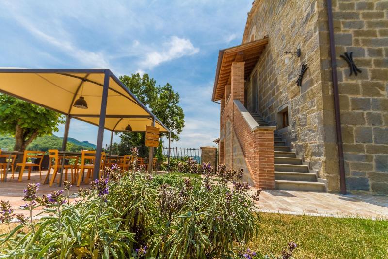 Tenuta Borgo Santa Cecilia image
