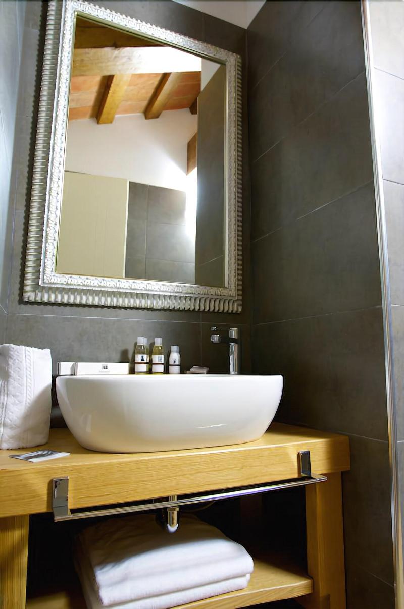 Tenuta Borgo Santa Cecilia image