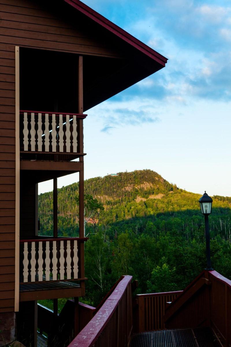 Eagle Ridge Resort At Lutsen Mountains image