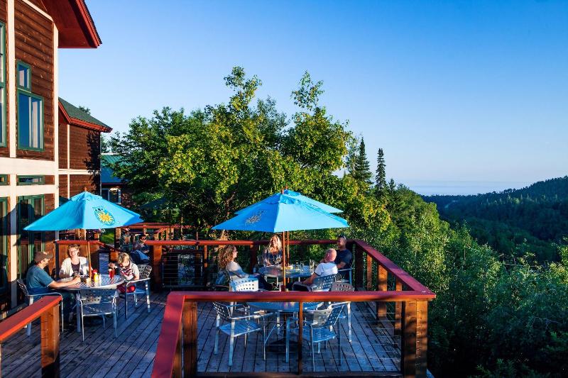 Eagle Ridge Resort At Lutsen Mountains image 1