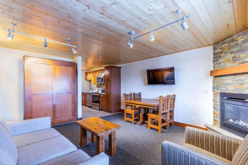 Eagle Ridge Resort At Lutsen Mountains image
