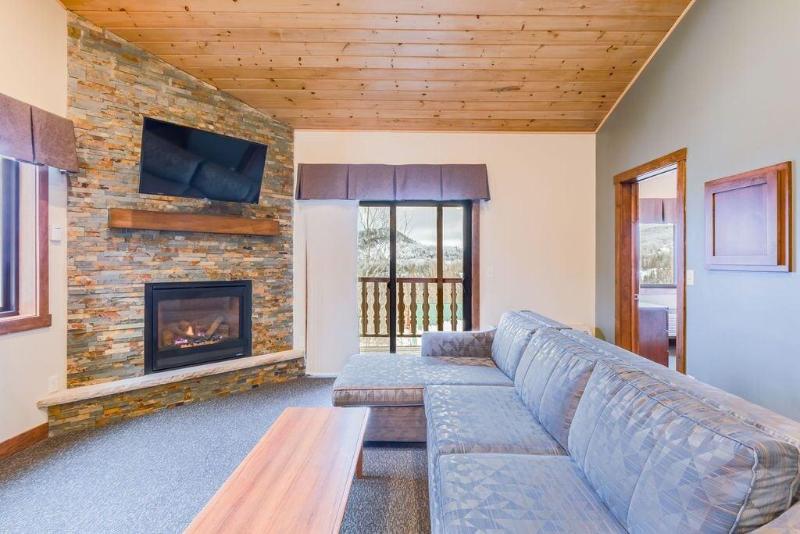 Eagle Ridge Resort At Lutsen Mountains image