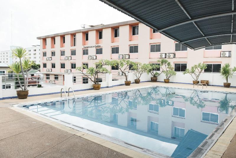 K.S. Pavilion Hotel image