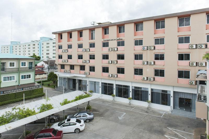 K.S. Pavilion Hotel image