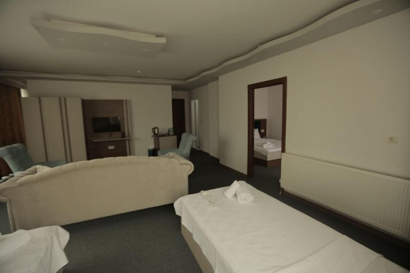 Tevetoglu Hotel image