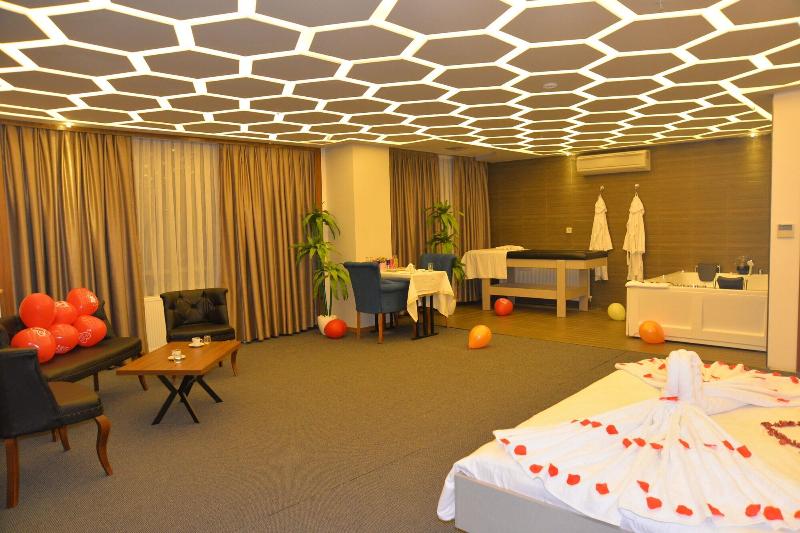 Tevetoglu Hotel image