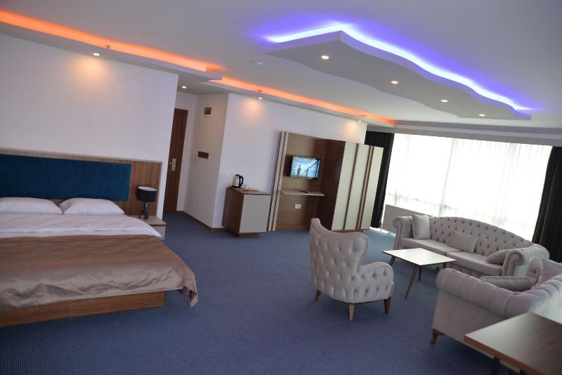 Tevetoglu Hotel image