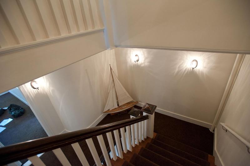 East Wind Inn