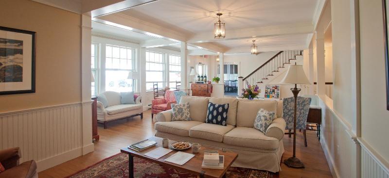 East Wind Inn