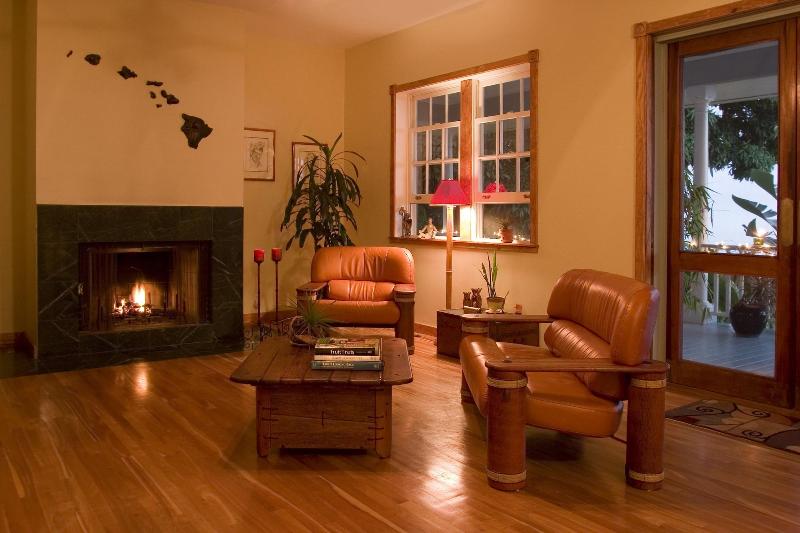 Ka'awaloa Plantation Bed & Breakfast — view
