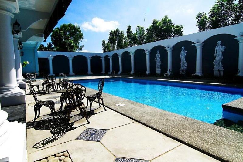 Kapis Mansions Hotel image