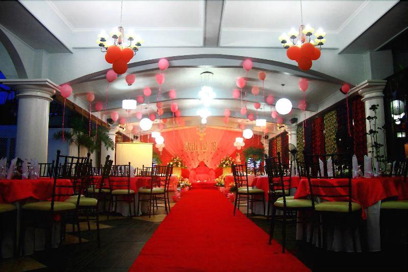 Kapis Mansions Hotel image