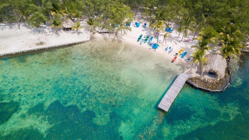 Thatch Caye, a Muy'Ono Resort image