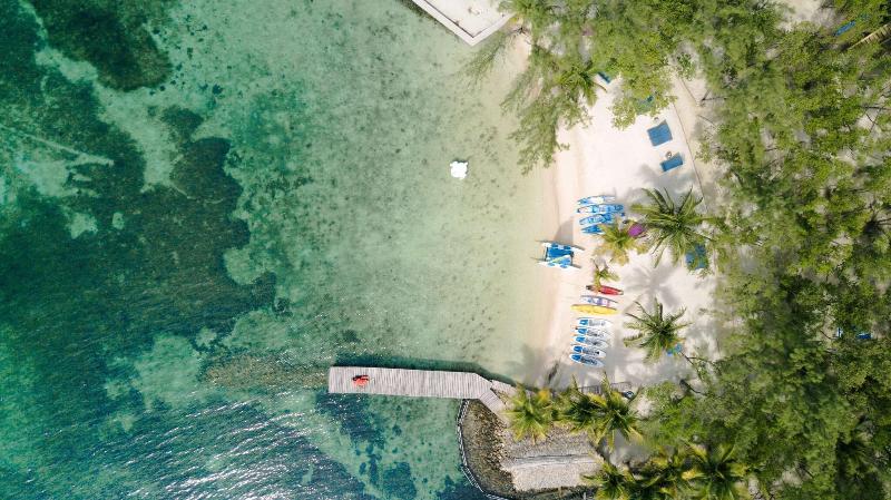 Thatch Caye, a Muy'Ono Resort image