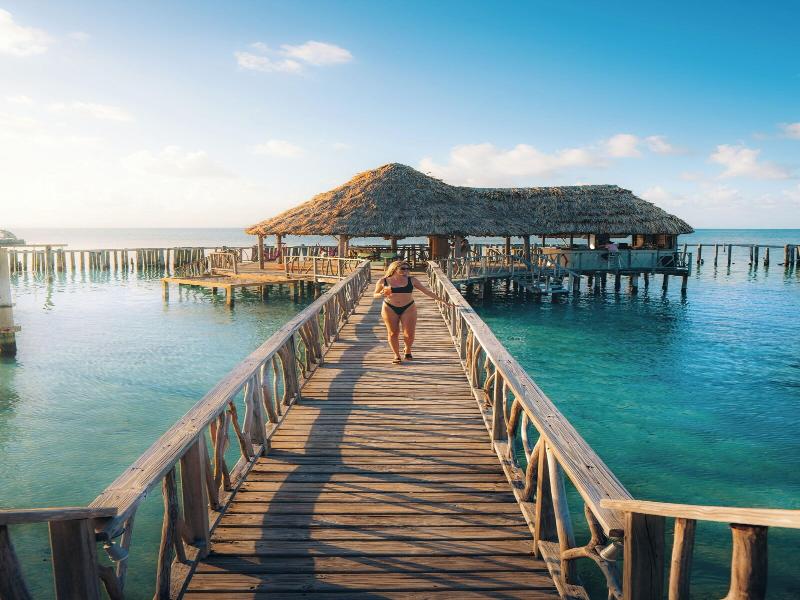 Thatch Caye, a Muy'Ono Resort image