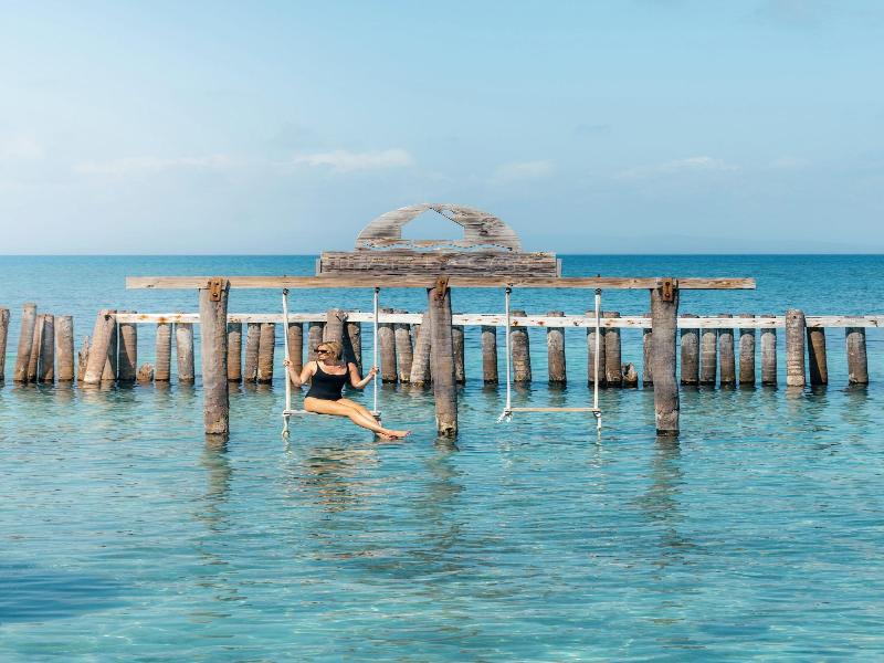 Thatch Caye, a Muy'Ono Resort image