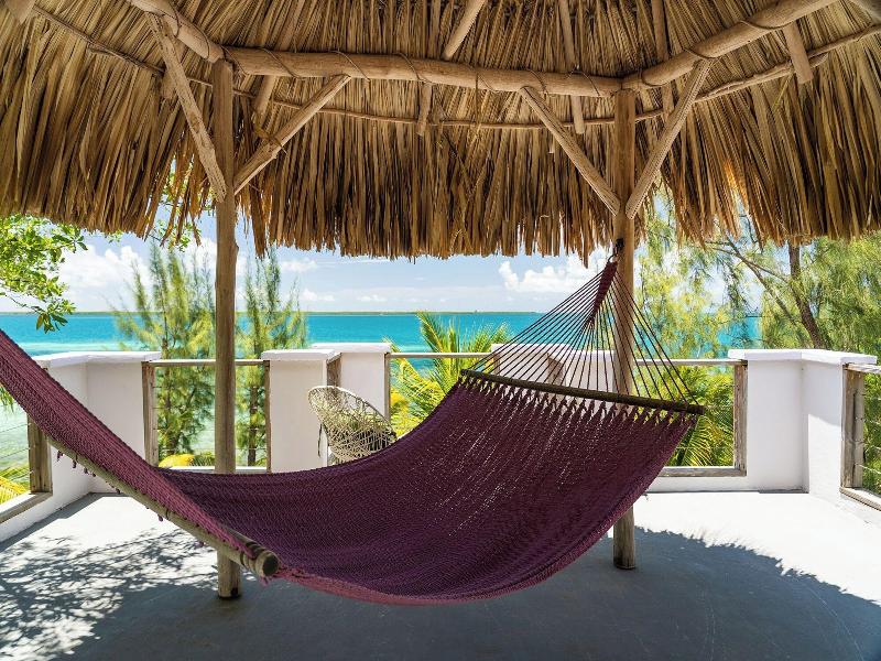 Thatch Caye, a Muy'Ono Resort image
