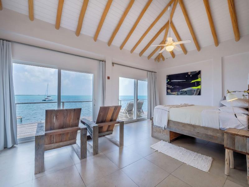 Thatch Caye, a Muy'Ono Resort image