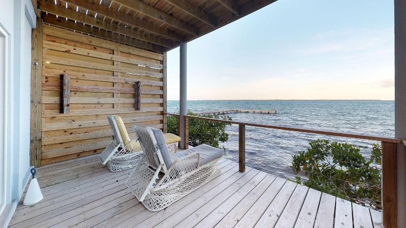 Thatch Caye, a Muy'Ono Resort image