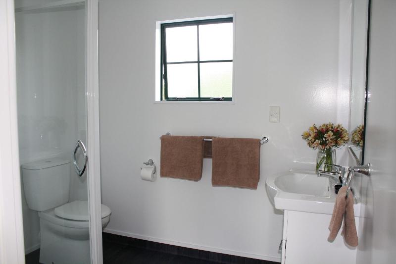 Kerry Lane Motel image