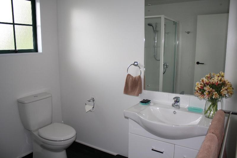 Kerry Lane Motel image