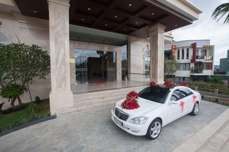 Khánh Linh Hotel image