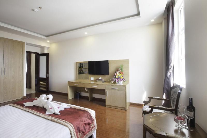 Khánh Linh Hotel image