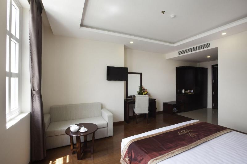 Khánh Linh Hotel image