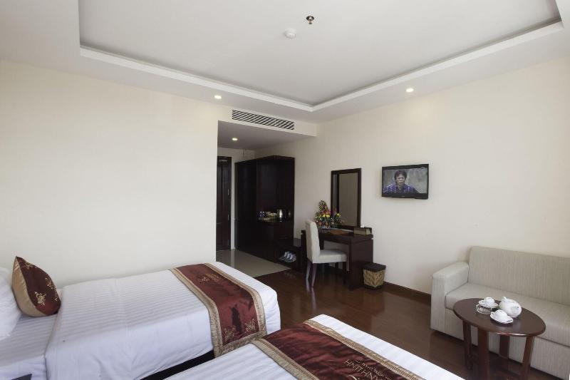 Khánh Linh Hotel image