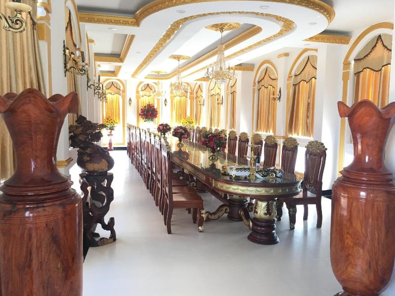 King Hotel