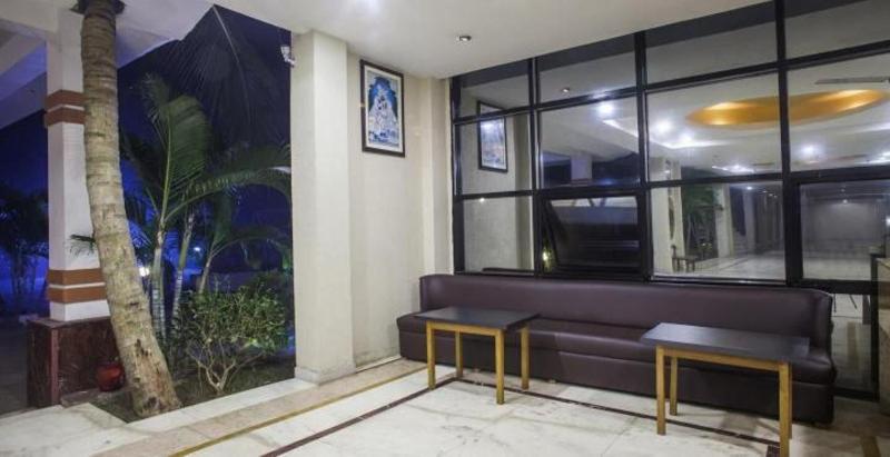 Kings Crown Resort - Mandarmani