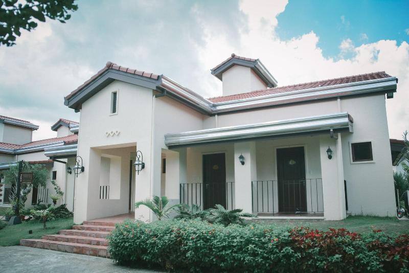 Espacio Verde Resort image