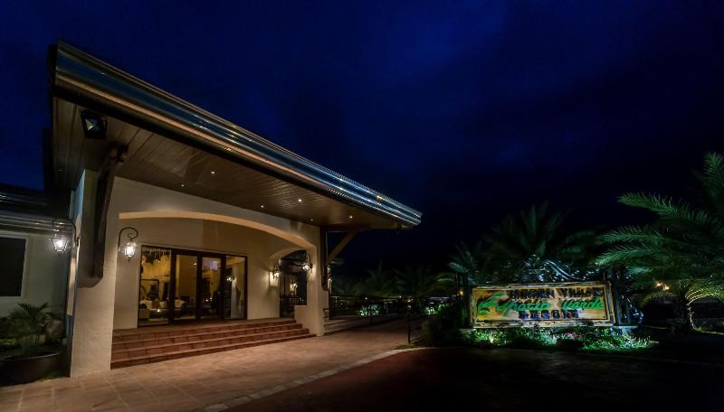 Espacio Verde Resort image