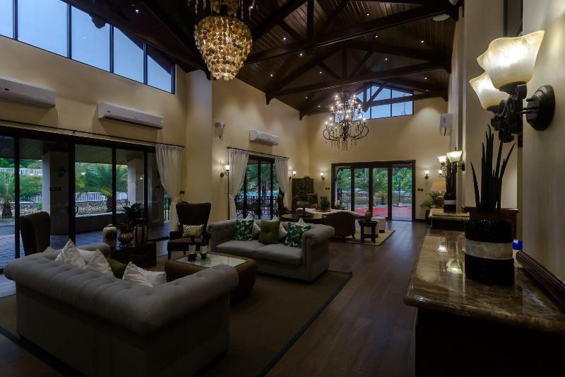 Espacio Verde Resort image