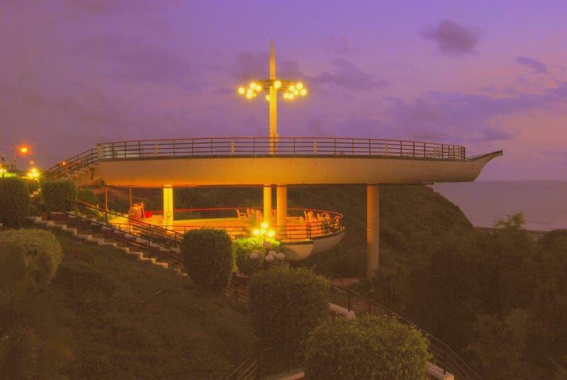Kohinoor Samudra Beach Resort — general view
